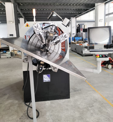 Wielofunkcyjna maszyna do produkcji sprężyn CNC o średnicy 0,3 - 2,5 mm Serwo