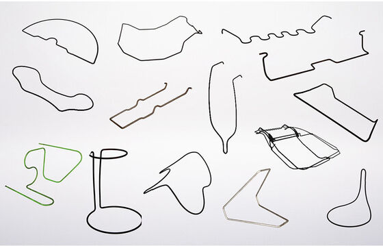 Wysokiej precyzji 2,5-10,0MM 2D Automatyczna Maszyna do gięcia drutu 4-5 Oś Głowa obrotowa z silnikiem dla przemysłu motoryzacyjnego