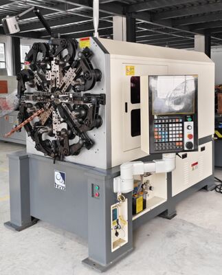 Sprzęt do produkcji sprężyn CNC 4,0 mm Sanyo Motor CE ISO9001 Niebieskie systemy