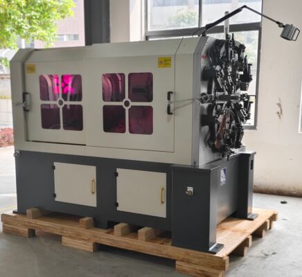 Sprzęt do produkcji sprężyn CNC 4,0 mm Sanyo Motor CE ISO9001 Niebieskie systemy