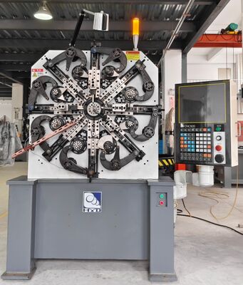 Sprzęt do produkcji sprężyn CNC 4,0 mm Sanyo Motor CE ISO9001 Niebieskie systemy