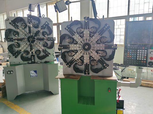 Maszyna do formowania sprężyn CNC o mocy 5,5 kW Opcjonalne systemy ręczne i rozwijające 200 kg