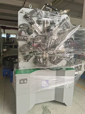 Maszyna do formowania sprężyn CNC o mocy 5,5 kW Opcjonalne systemy ręczne i rozwijające 200 kg